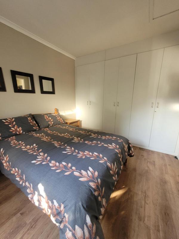 To Let 3 Bedroom Property for Rent in Lakeside Western Cape